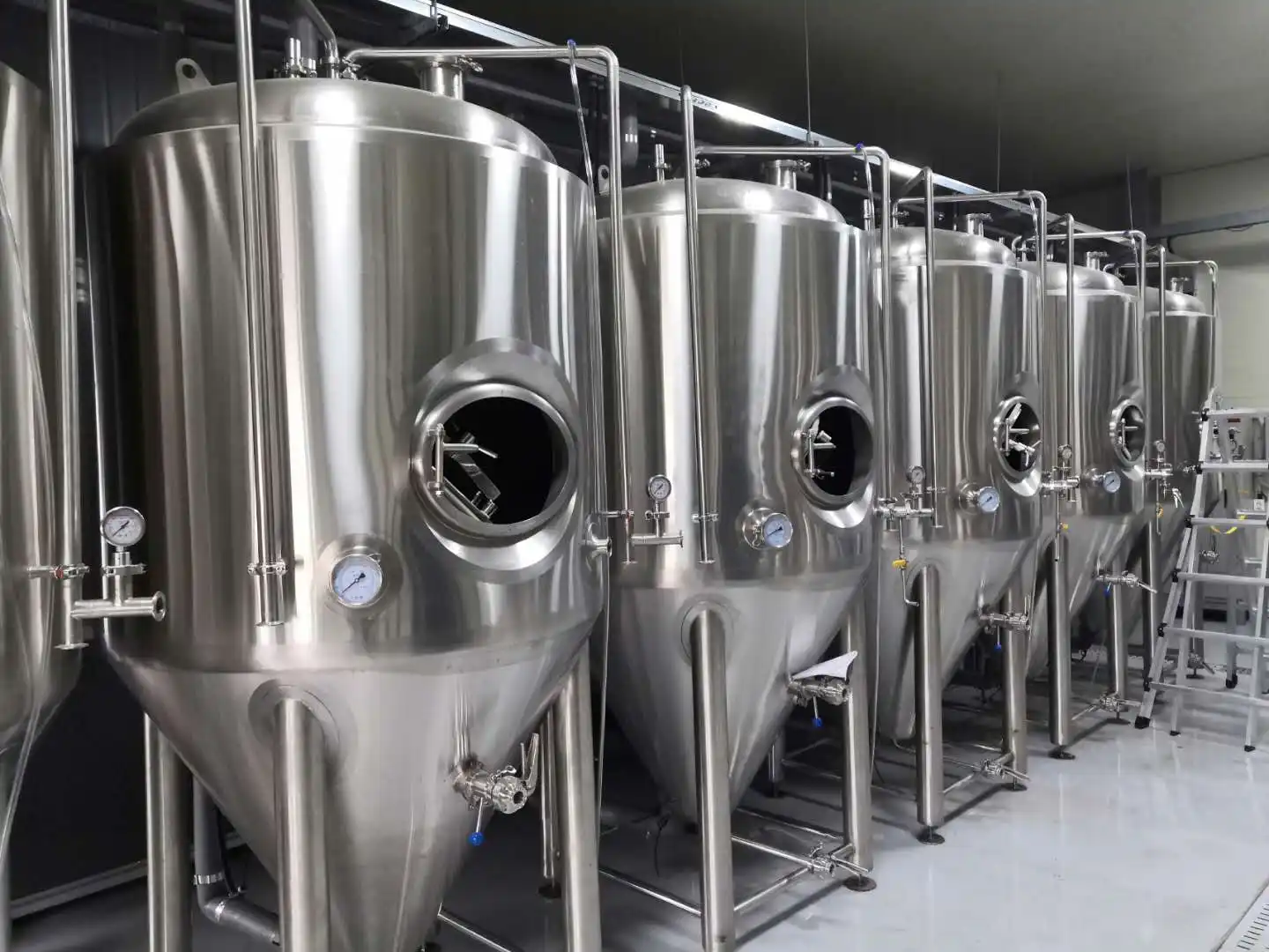 錐形發酵罐的壓力如何控制？